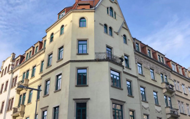 NEW Vintage Chic Apartment