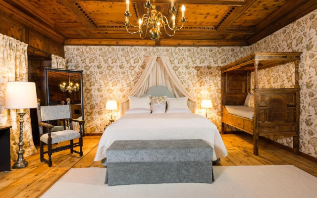 Schloss Prielau Hotel & Restaurants