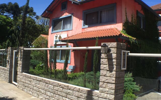 Petit Hotel Provence Gramado Tissiani