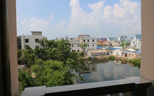 Yintan Fishing Village Inn