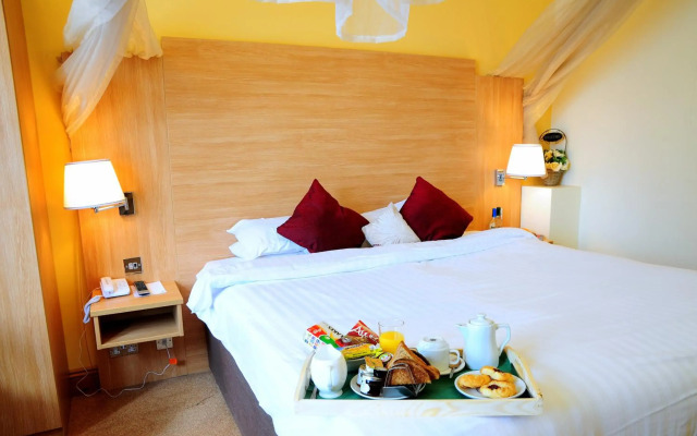 Queensgate Hotel