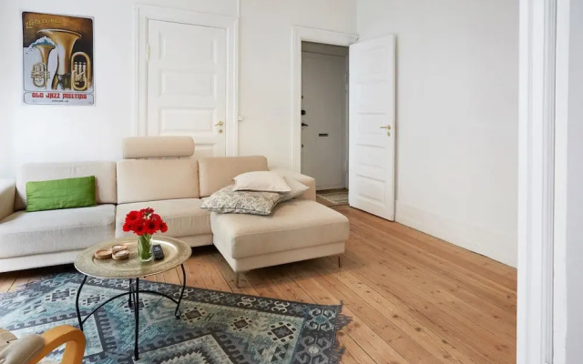 Big & Charming apartment in City Center