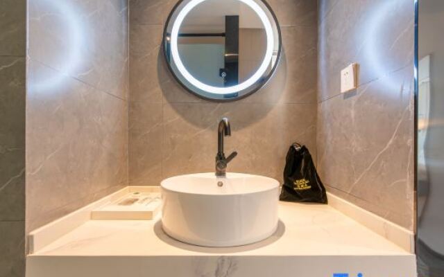 Yuntaishan Yimei Light Luxury Hotel (Shore Service area)