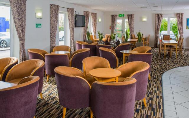 Holiday Inn Express Manchester East by IHG