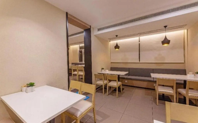 Hanting Hotel (Suzhou Liuyuan Tongjing Road)