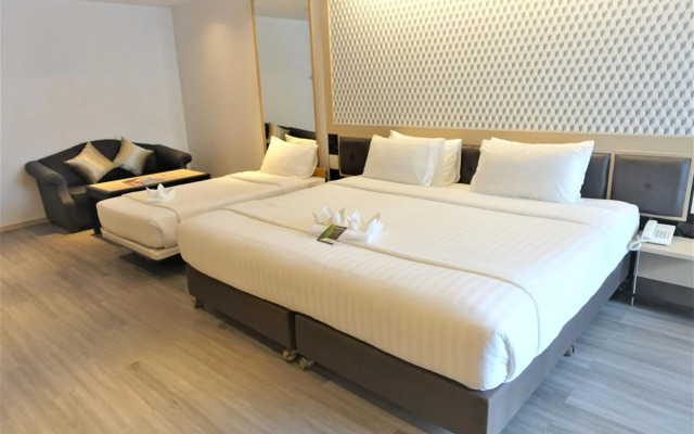 Three Sukhumvit Hotel
