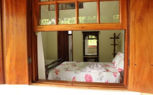 Pousada Ponte Branca