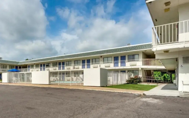 Avera Suites