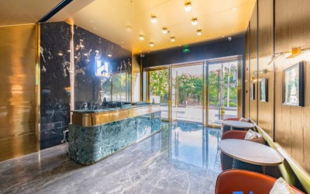 Gold Star Hotel Dazhou (City Center Plaza)