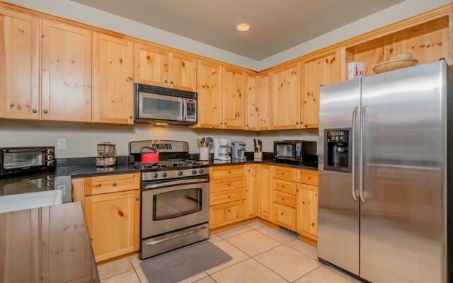 Glamping on The Mountain