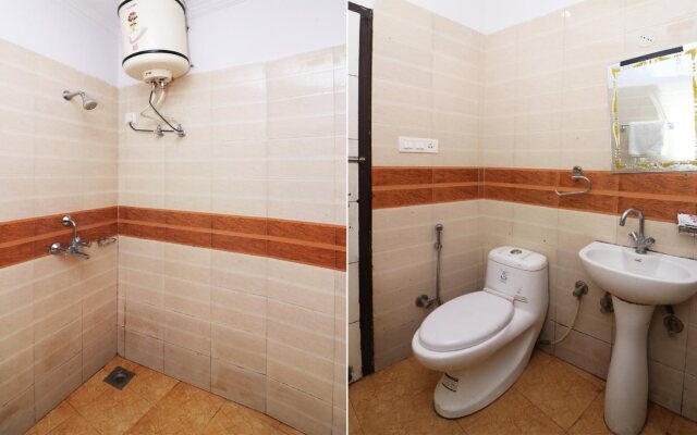 OYO 4073 Hotel Esskay