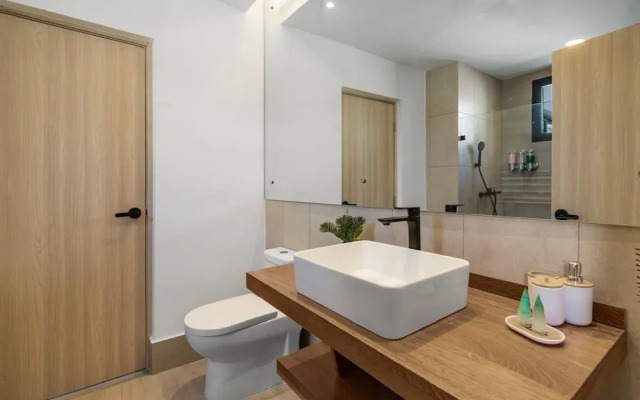 Apartment With 3 Bedrooms bbq and Balcony