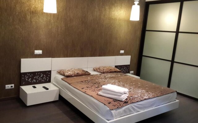 One bedroom. Lux. 42.Shota Rustaveli str. Centre