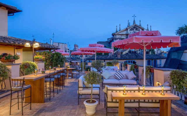 9Hotel Cesari