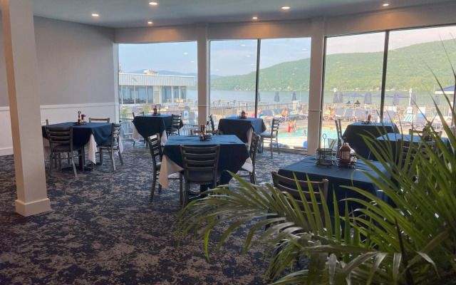 The Georgian Lakeside Resort