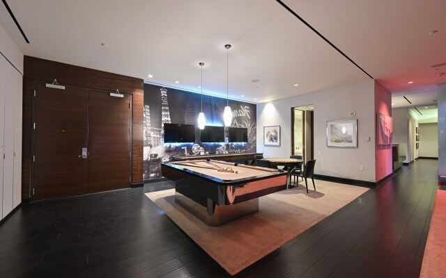 StripViewSuites at Palms Place