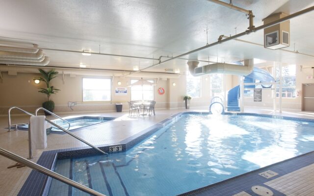 Olds Pomeroy Inn And Suites