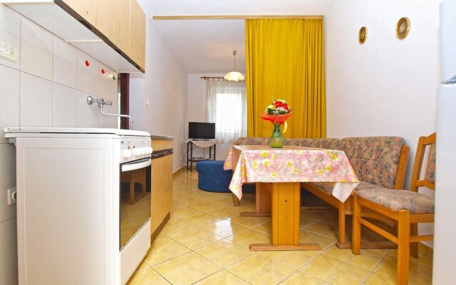 Apartments Branko 1348