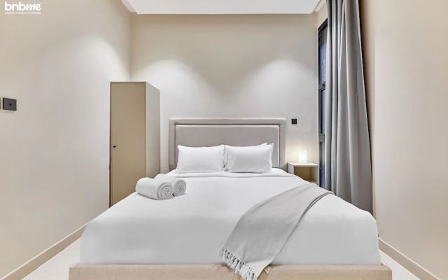 bnbmehomes-Aesthetic 3BR nr Airport-D4