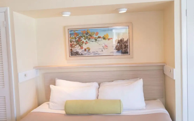 Perfect Island Retreat at Paradise Island Beach Club Villas