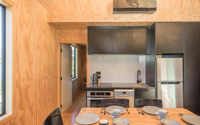 Picture Perfect - Queenstown Holiday Home