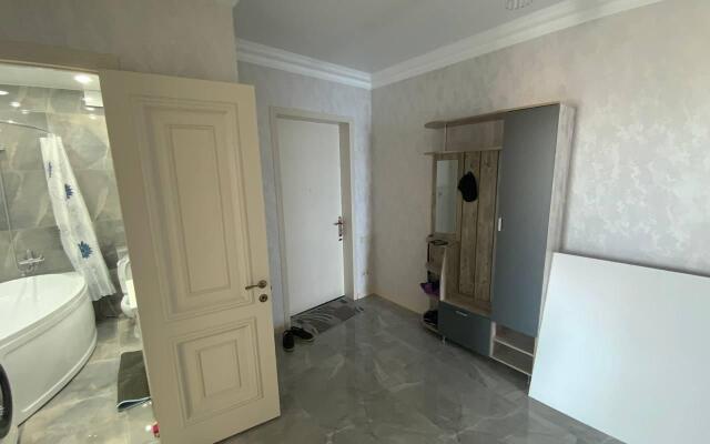 Апартаменты на проспекте Насрутдинова 66