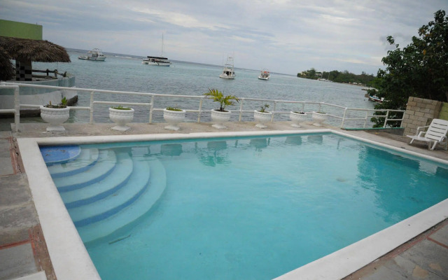 Ocean Rooms at Oceans Palm Resort