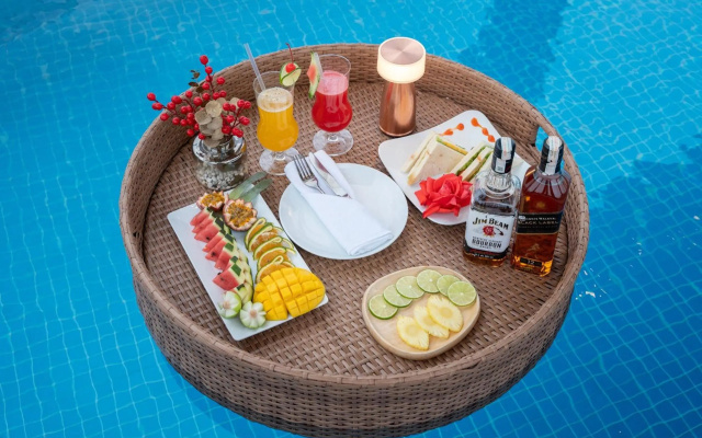 Regal Collection House – Meal – Dong Hoi