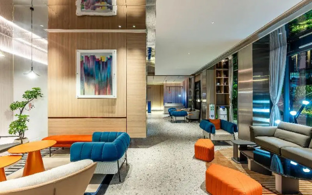 Holiday Inn Express Shanghai Changyang Road by IHG