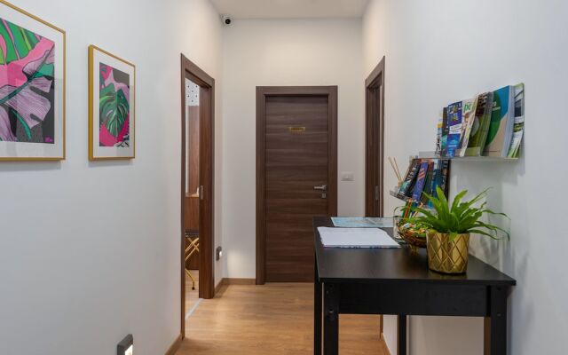Aurora Rooms
