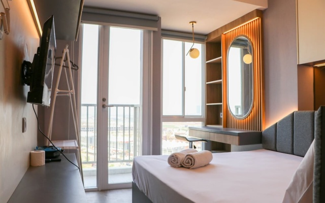 Studio (No Kitchen) With Sea View Tokyo Riverside Pik 2 Apartment – Guest Rooms – Jakarta