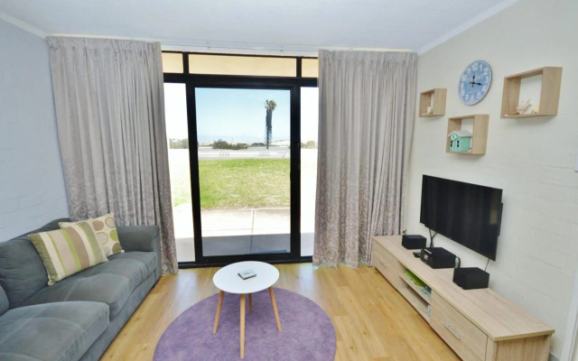 Riverview Holiday Apartment 19 - Kalbarri, WA