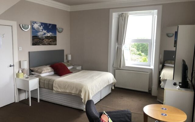 The Bowmore House Bed & Breakfast