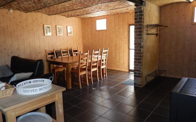 Holiday Home Hof ter Roosebeke
