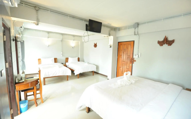 Nanya Hotel Chiang Mai
