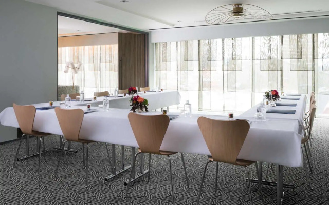 The Troubadour Hotel New Orleans