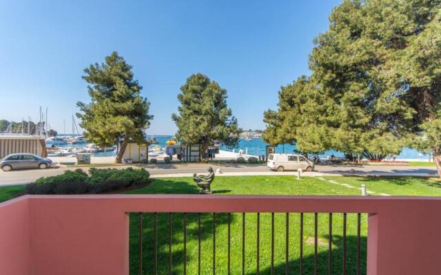 Apartment Riva Porec