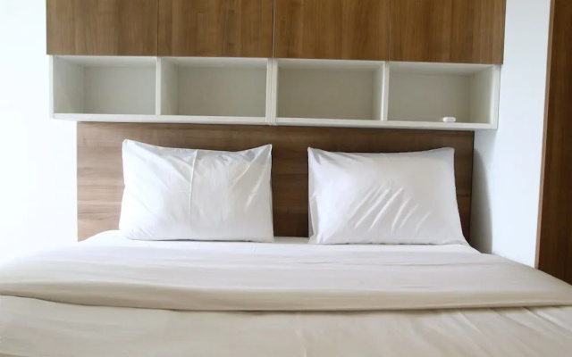 Modern Design 2BR The Springlake Summarecon Apartment