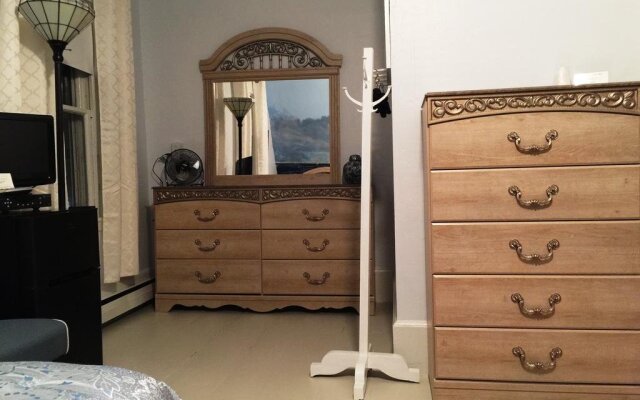 The Gaslamp Bed and Breakfast