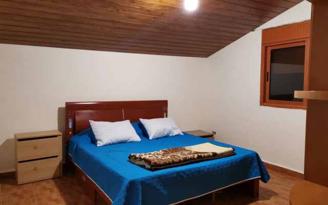 Apartment near Lady of the Sea & Phoenician Wall