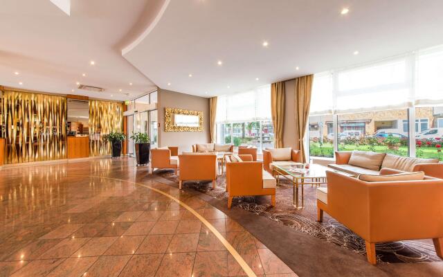 Best Western Plus Delta Park Hotel