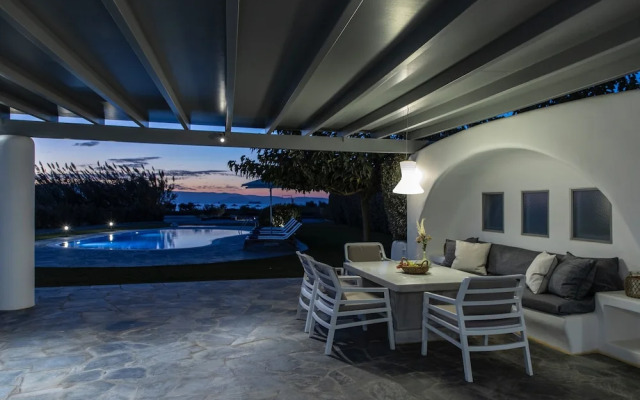 Aqua Breeze Villas Naxos