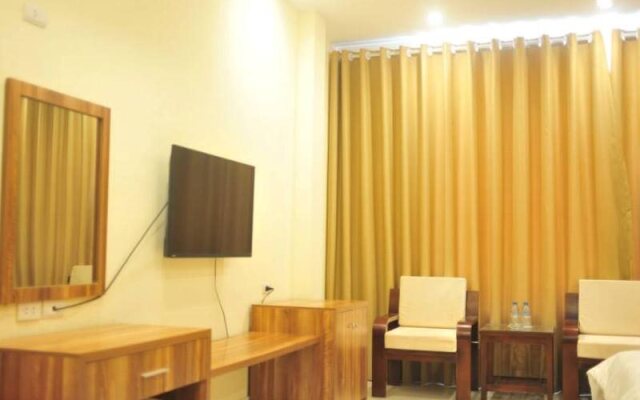 Mely Hotel 2