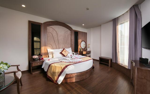 Halios Hotel Halong