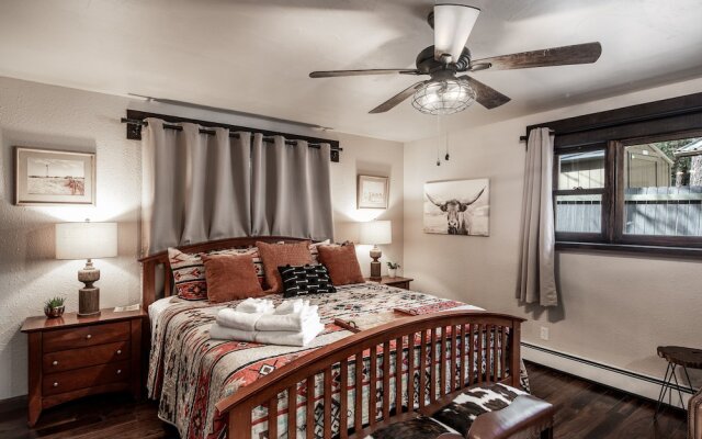 Rustic Pines Retreat