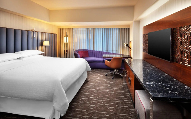 Sheraton Grand Los Angeles