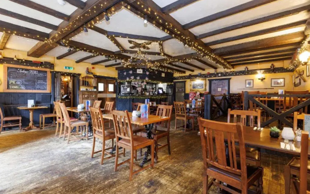 Village Inn