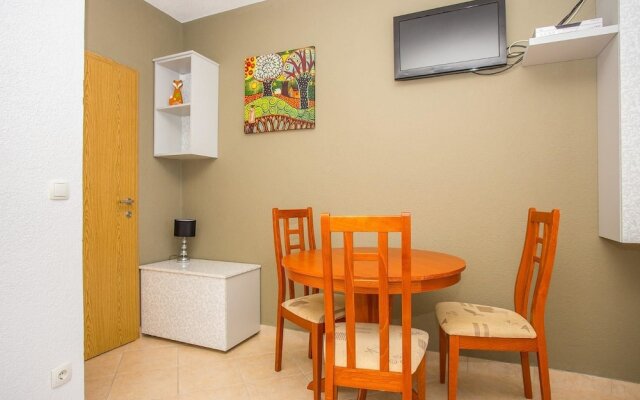 Apartments Ivana-Mira 1809