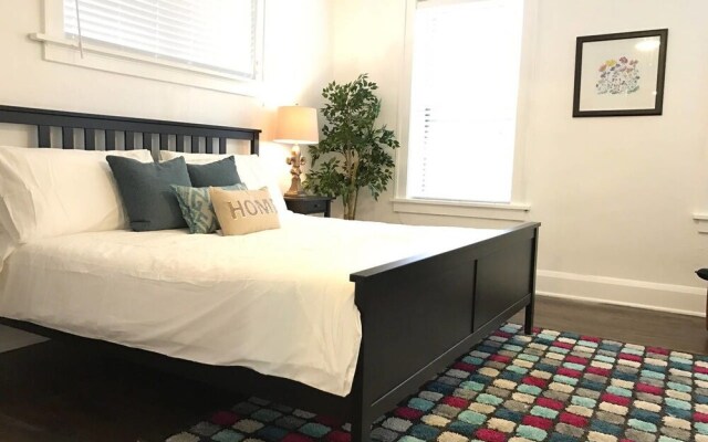 Apartments At 1120 Sidney St