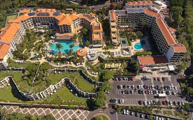 Suite Hotel Eden Mar